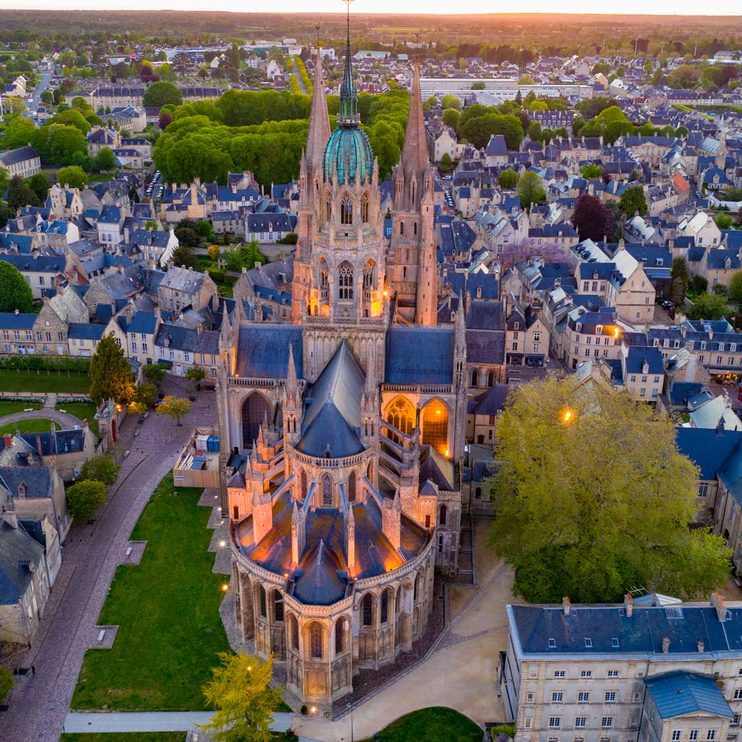 cathédrale bayeux photo drone normandie cathédrale bayeux photo drone normandie